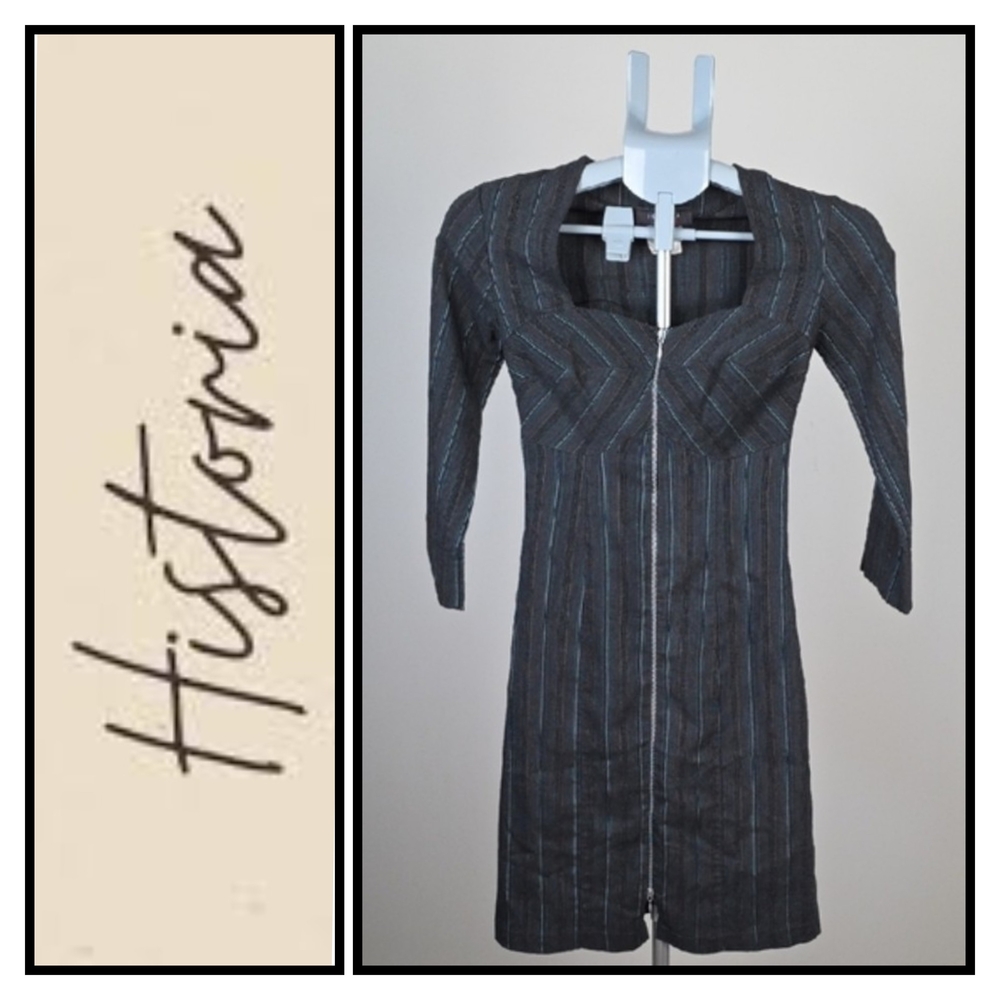 Historia Urban Y2K Zip-Front Mini Dress – Black & Teal Pinstripe – Size 1